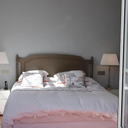 Les Beaux Jours - Vue - Piscine - Jardin - Centre Villa *