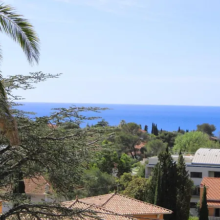 Les Beaux Jours - Vue - Piscine - Jardin - Centre Saint-Raphaël