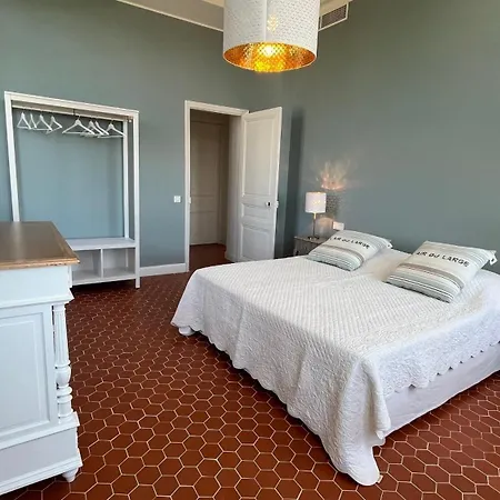 Les Beaux Jours - Vue - Piscine - Jardin - Centre Saint-Raphaël