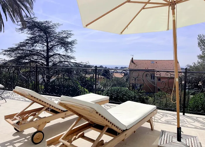 Βίλα Les Beaux Jours - Vue - Piscine - Jardin - Centre *