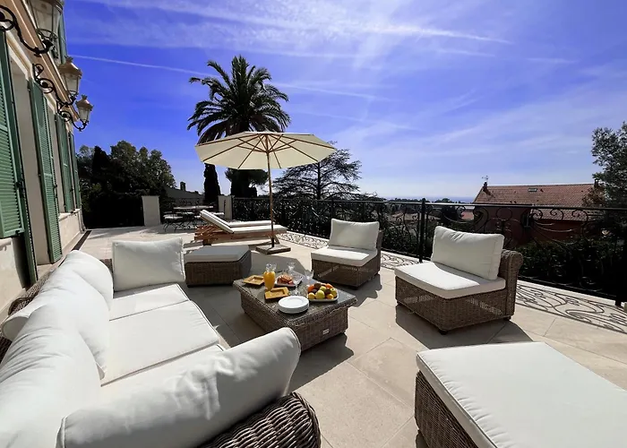 Les Beaux Jours - Vue - Piscine - Jardin - Centre * Saint-Raphaël