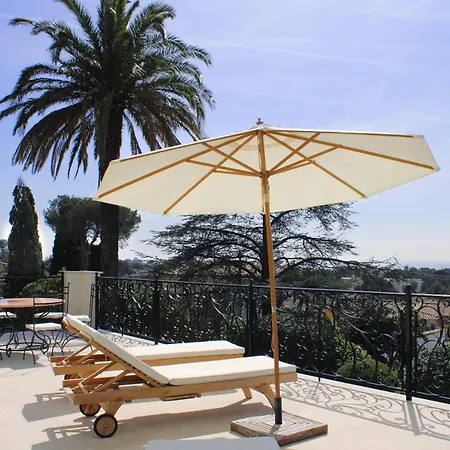 Les Beaux Jours - Vue - Piscine - Jardin - Centre Saint-Raphael (Var)