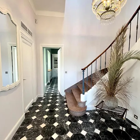 Les Beaux Jours - Vue - Piscine - Jardin - Centre