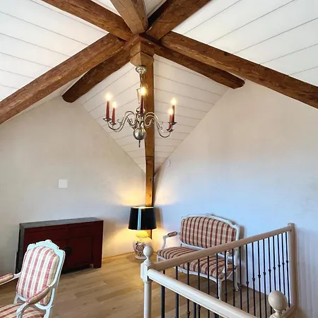 Les Beaux Jours - Vue - Piscine - Jardin - Centre Villa