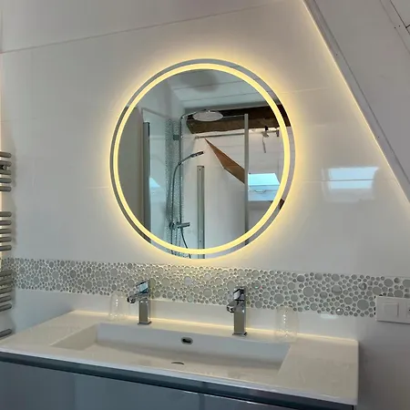 Les Beaux Jours - Vue - Piscine - Jardin - Centre *