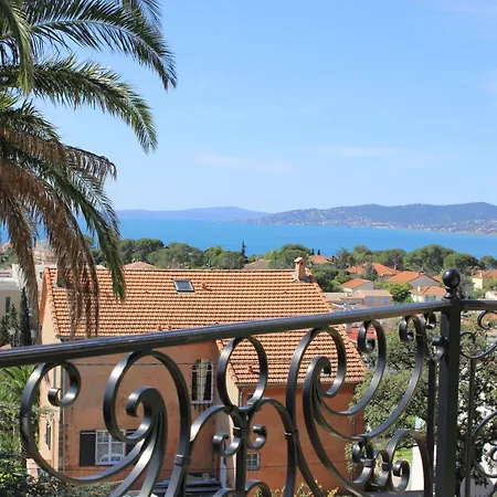 Villa Les Beaux Jours - Vue - Piscine - Jardin - Centre Saint-Raphael (Var)