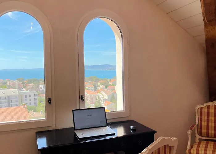 Les Beaux Jours - Vue - Piscine - Jardin - Centre Villa *