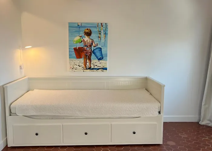 Les Beaux Jours - Vue - Piscine - Jardin - Centre Villa