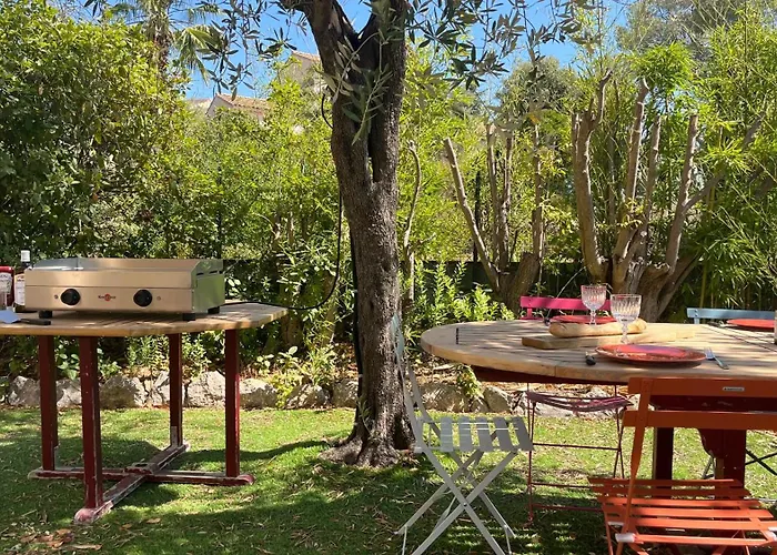 Les Beaux Jours - Vue - Piscine - Jardin - Centre Villa *