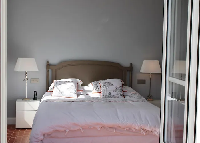 Les Beaux Jours - Vue - Piscine - Jardin - Centre Villa *