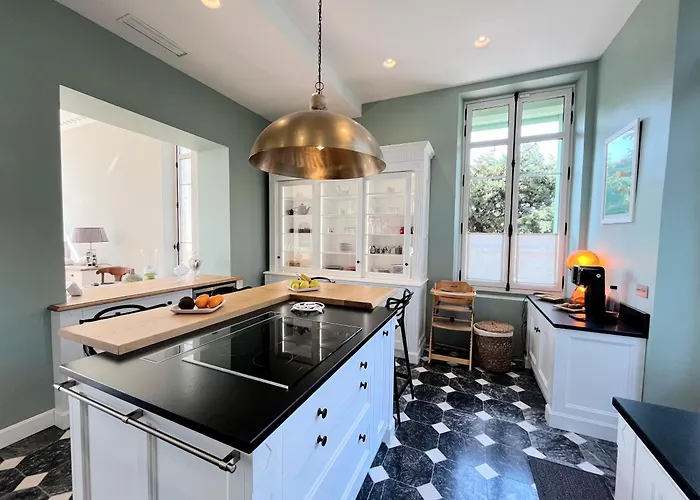 Les Beaux Jours - Vue - Piscine - Jardin - Centre * Saint-Raphaël