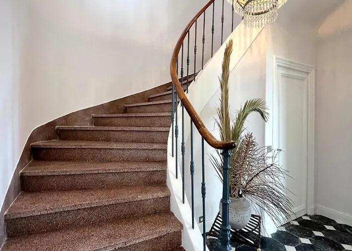 Les Beaux Jours - Vue - Piscine - Jardin - Centre